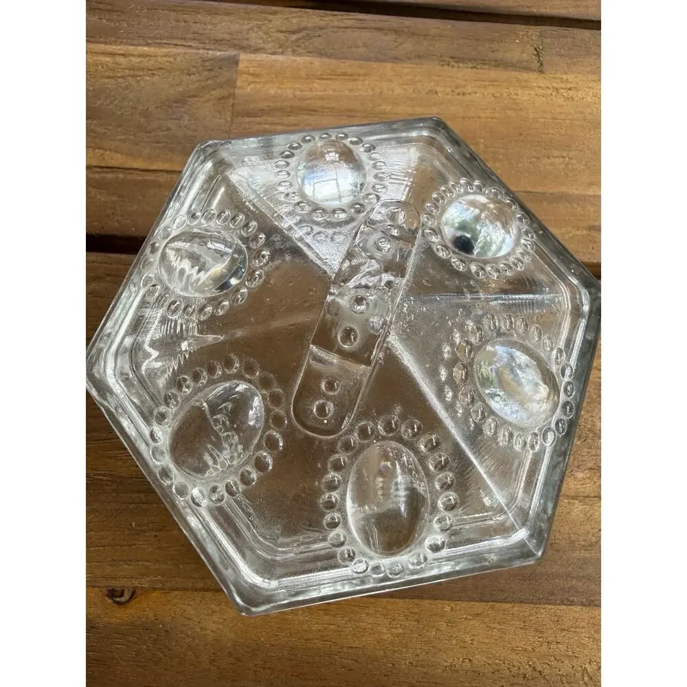 LE Smith Vintage Beaded Medallion Covered Vanity Powder Dish Trinket Box 1940s